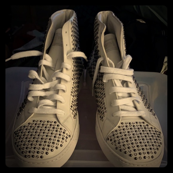 AUTHENTIC PRADA High top studded sneakers - Picture 4 of 6